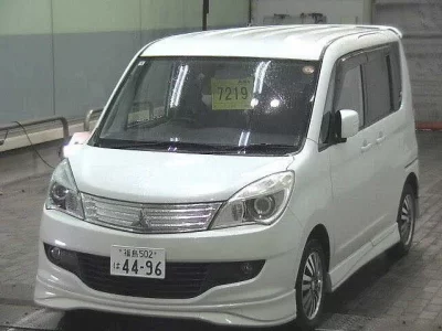 Mitsubishi DELICA D2