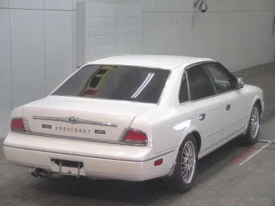 Nissan PRESIDENT