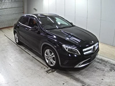 Mercedes-Benz GLA CLASS
