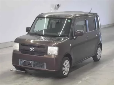 Toyota PIXIS SPACE