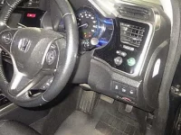 Honda GRACE лот № 8031 оценка 3.5  с аукциона в Японии 6