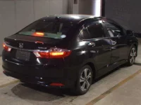 Honda GRACE лот № 8031 оценка 3.5  с аукциона в Японии 4