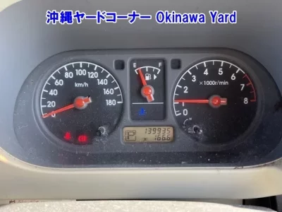 Nissan CUBE  с аукциона в Японии