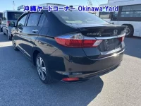 Honda GRACE лот № 43013 оценка 3.5  с аукциона в Японии 1