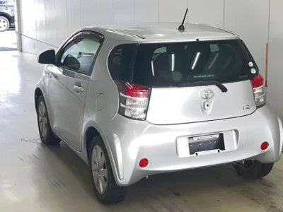 Toyota IQ