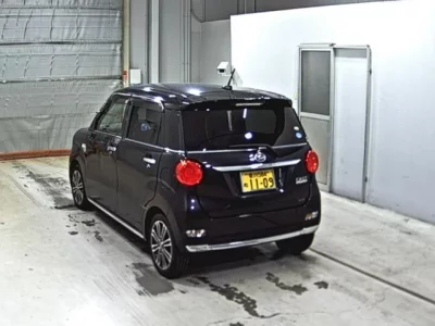 Daihatsu Cast  с аукциона в Японии