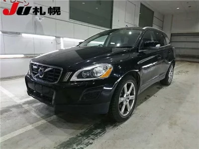 Volvo XC60  с аукциона в Японии