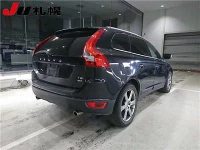 Volvo XC60  с аукциона в Японии