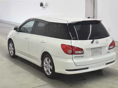 Nissan WINGROAD  с аукциона в Японии