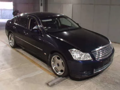 Nissan FUGA  с аукциона в Японии