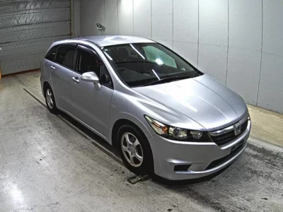 Honda STREAM  с аукциона в Японии