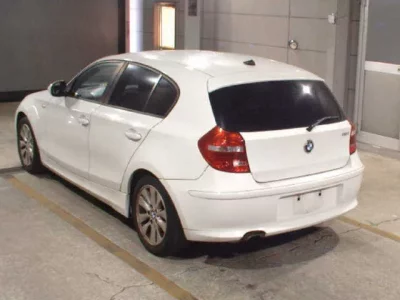 BMW 1-Series  с аукциона в Японии