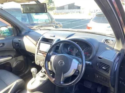 Nissan X-TRAIL  с аукциона в Японии