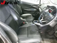 Honda FIT лот № 87 оценка 3.5  с аукциона в Японии 4