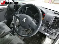 Mitsubishi MINICAB VAN лот № 90 оценка R  с аукциона в Японии 2