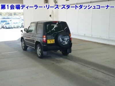 Mitsubishi PAJERO MINI