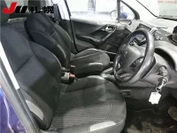 Peugeot 208 лот № 103 оценка 3.5  с аукциона в Японии 4