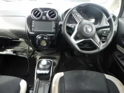 Nissan NOTE  с аукциона в Японии