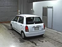 Daihatsu MIRA лот № 9179 оценка 3.5  с аукциона в Японии 1