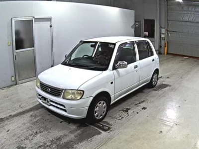 Daihatsu MIRA  с аукциона в Японии