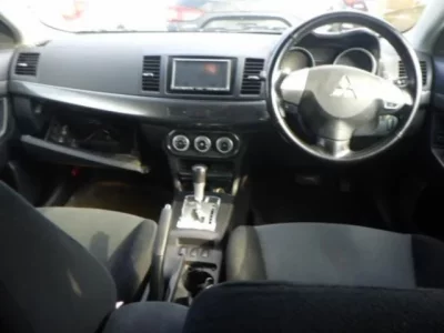 Mitsubishi GALANT FORTIS