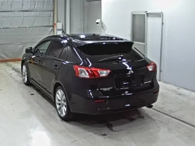 Mitsubishi GALANT FORTIS