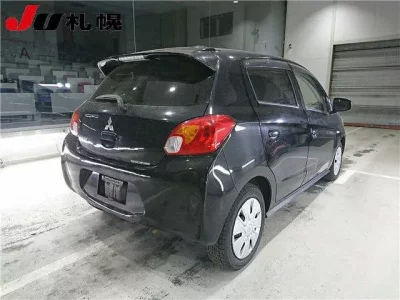 Mitsubishi MIRAGE  с аукциона в Японии