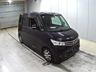 Nissan ROOX  с аукциона в Японии