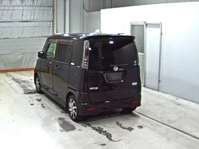 Nissan ROOX  с аукциона в Японии