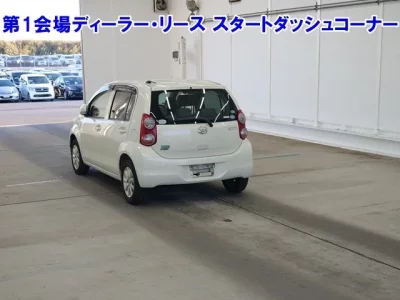 Daihatsu Boon  с аукциона в Японии