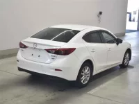 Mazda AXELA лот № 25051 оценка 3  с аукциона в Японии 4