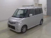 Nissan ROOX лот № 3305 оценка 3.5  с аукциона в Японии 2