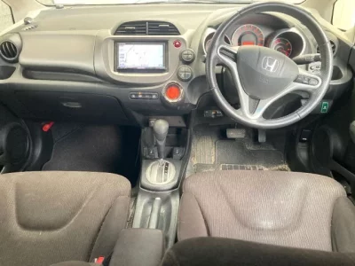 Honda FIT  с аукциона в Японии