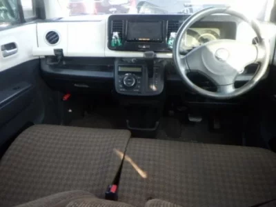 Nissan MOCO  с аукциона в Японии