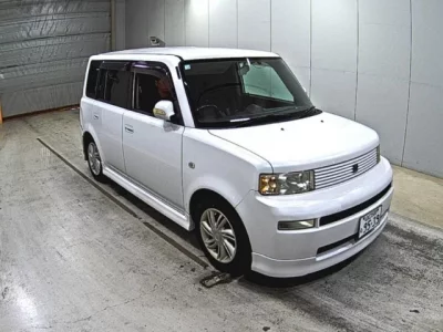 Toyota BB