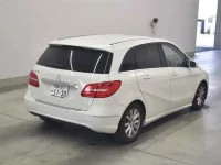 Mercedes-Benz B CLASS лот № 25055 оценка 3.5  с аукциона в Японии 4
