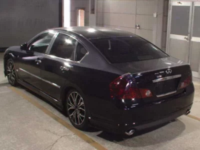 Nissan FUGA