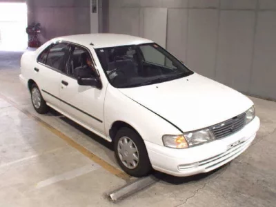 Nissan SUNNY