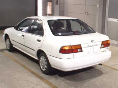 Nissan SUNNY