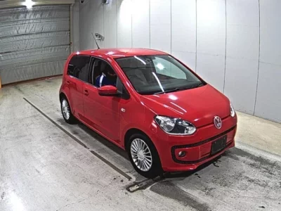 Volkswagen UP  с аукциона в Японии