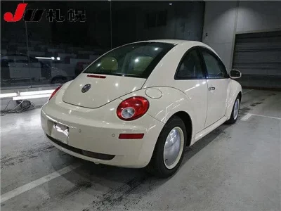 Volkswagen NEW BEETLE