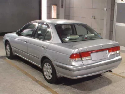 Nissan SUNNY