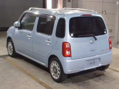 Daihatsu MIRA
