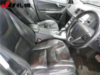 Volvo V60 лот № 193 оценка 4  с аукциона в Японии 4