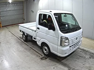 Nissan CLIPPER TRUCK