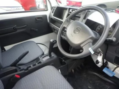 Nissan CLIPPER TRUCK