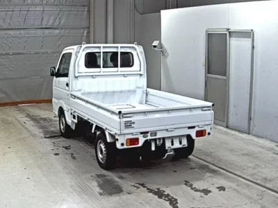 Nissan CLIPPER TRUCK