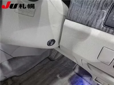 Toyota ESTIMA HYBRID