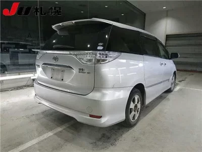 Toyota ESTIMA HYBRID