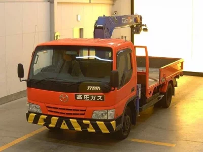 Mazda TITAN  с аукциона в Японии